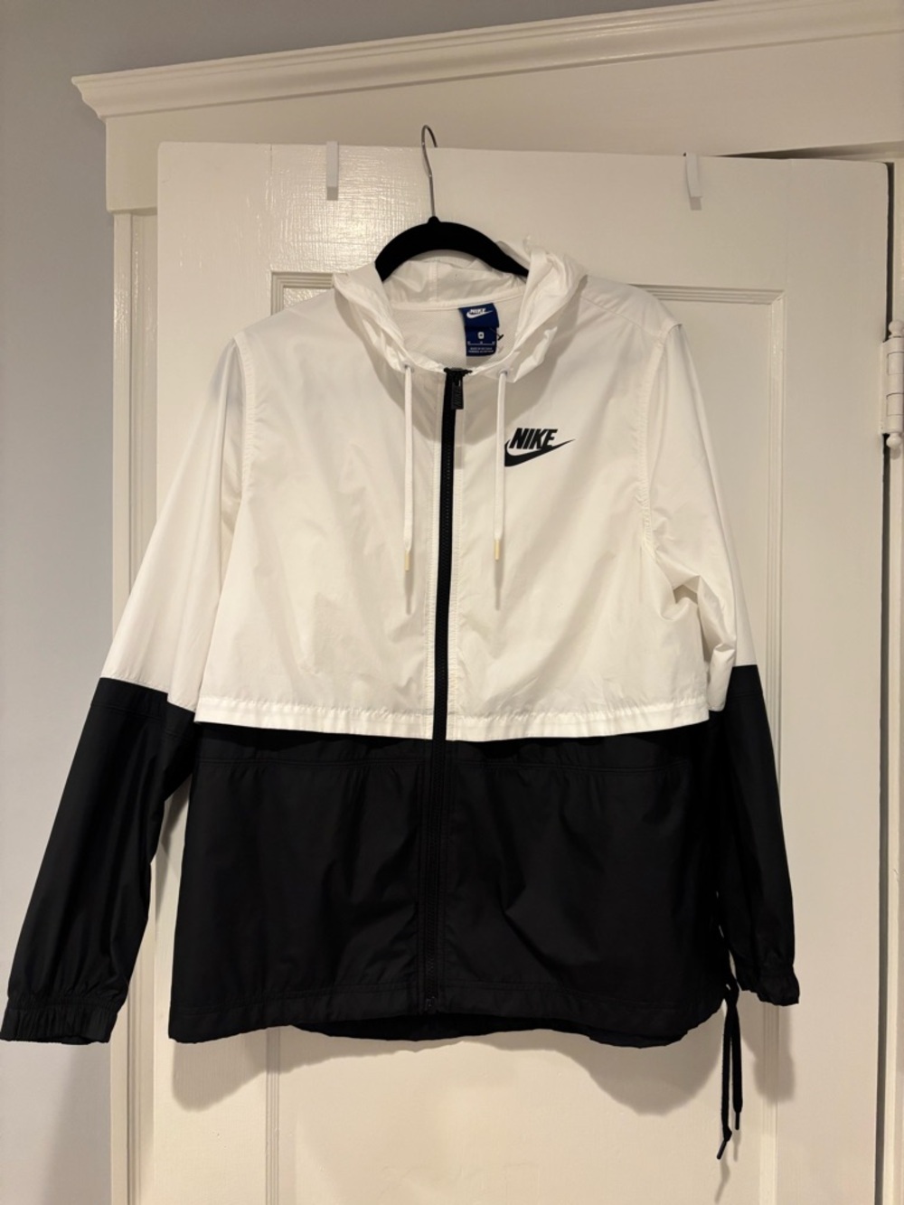 Nike White Hooded Windbreaker